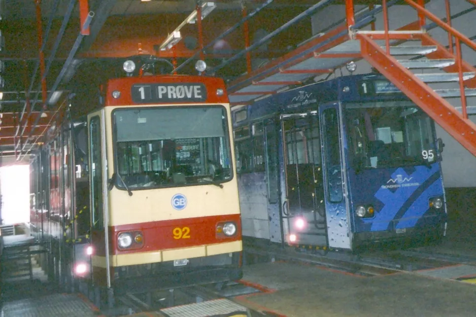 Trondheim articulated tram 92 inside the depot Munkvoll (2005)