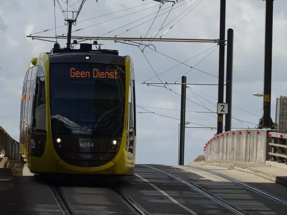 Utrecht articulated tram 6054 outside Utrecht CS (2022)