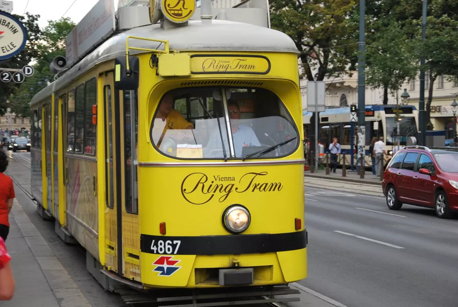 Vienna Ring-Tram with articulated tram 4867 at Oper, Karlsplatz U (2014)
