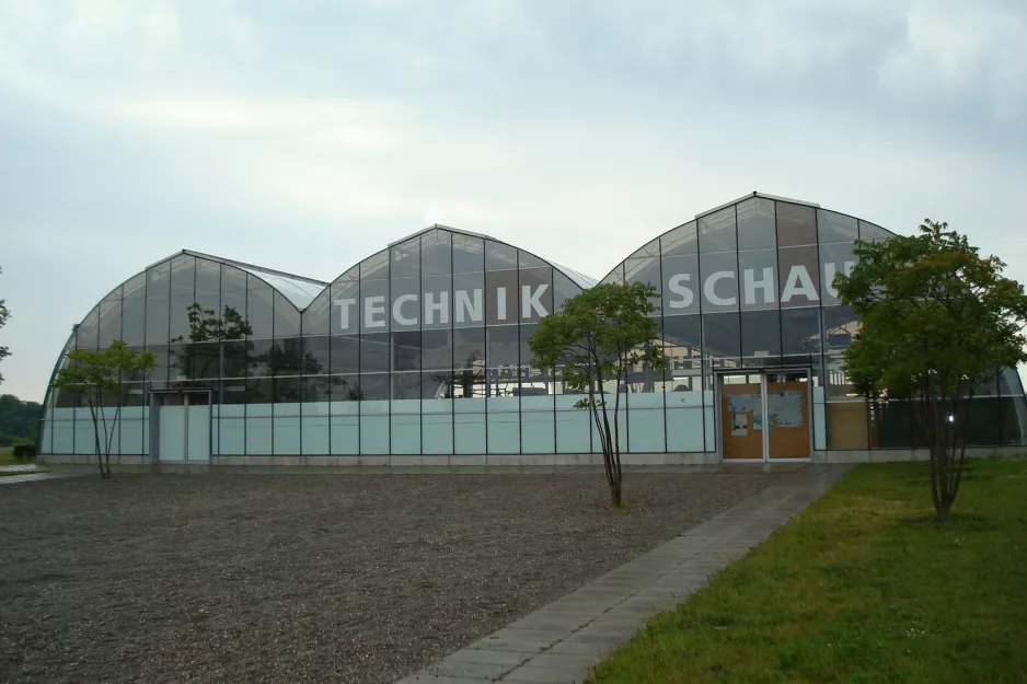 Wismar in front of Technikschau, phanTECHNIKUM (2009)