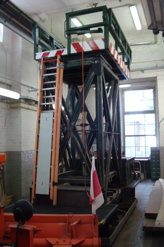 Woltersdorf tower wagon 17 inside Woltersdorfer Straßenbahn (2013)