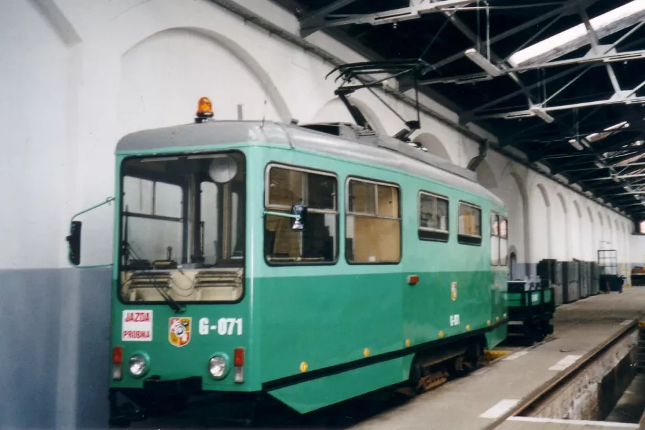 Wrocław service vehicle G-071 inside the depot Zajezdnia GAJ Kamienna (2004)