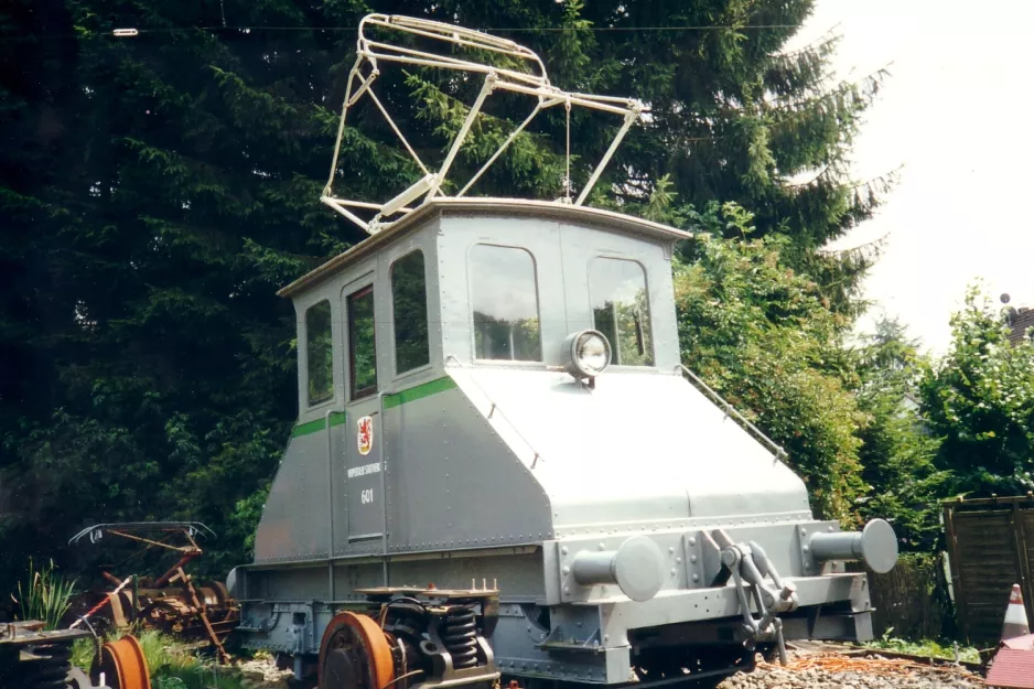 Wuppertal motor freight car 601 in front of Bergischen Museumsbahnen (2002)