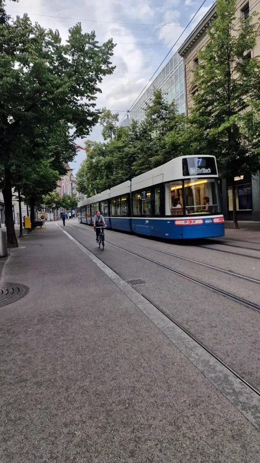 Zürich tram line 7 with low-floor articulated tram 4007 near Rennweg (2024)