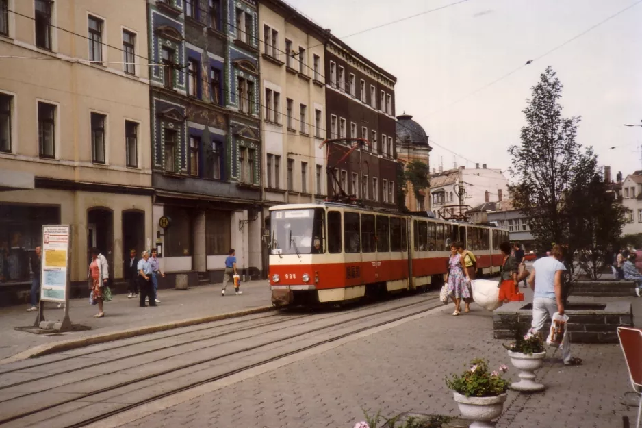 Zwickau tram line 1 with articulated tram 938 at Georgenplatz (1990)