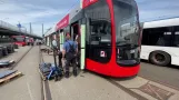 Die neue Straßenbahn der BSAG bei der Vorbereitung zur »Klötzchenfahrt«