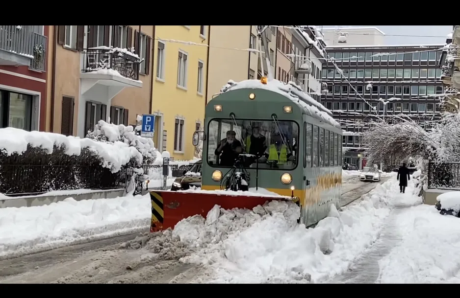 Cargo Tram Zurich | Snow plow | Ride in the driver's cab