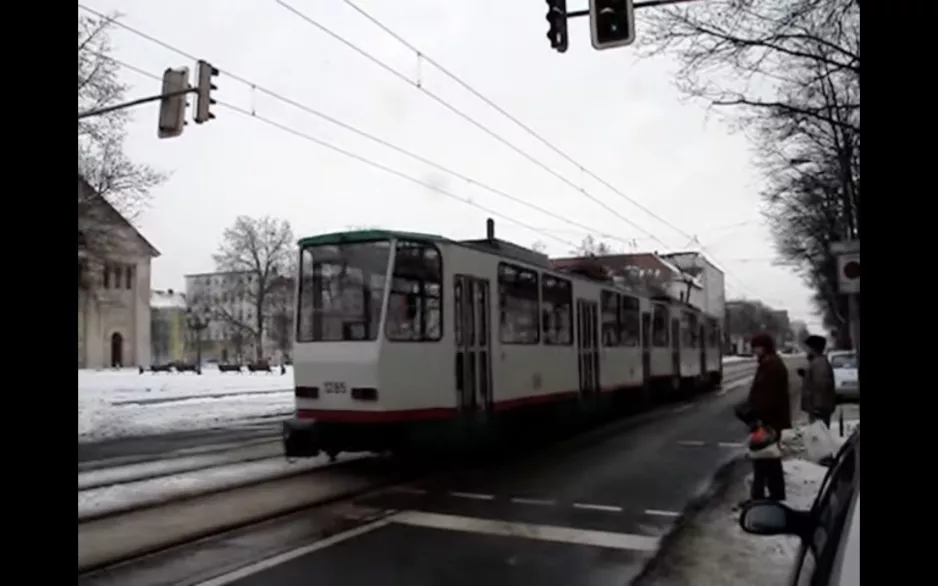 T6A2 traction in winter 2010 in Magdeburg