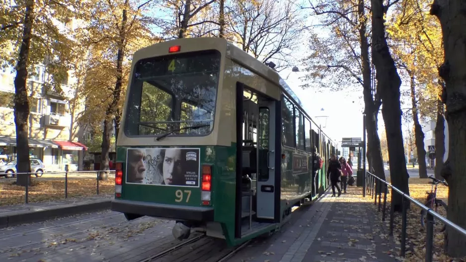 Tram service in Syksinis Munkkiniemi 