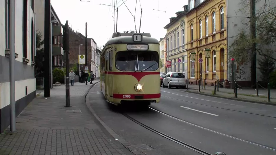 With 10 Oldie Trams through Düsseldorf (HD)